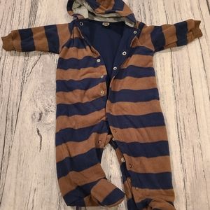 Carter's Boys Heavy Jumper - Size 9M